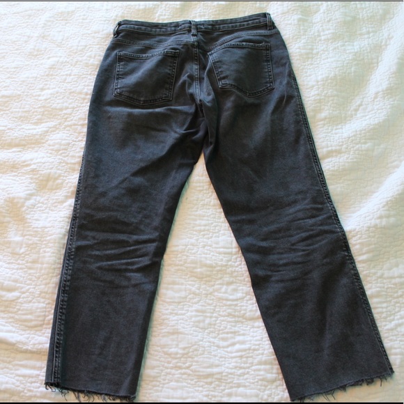 Free People Distressed Mid-Rise Jeans 🕊✨ - Picture 2 of 5